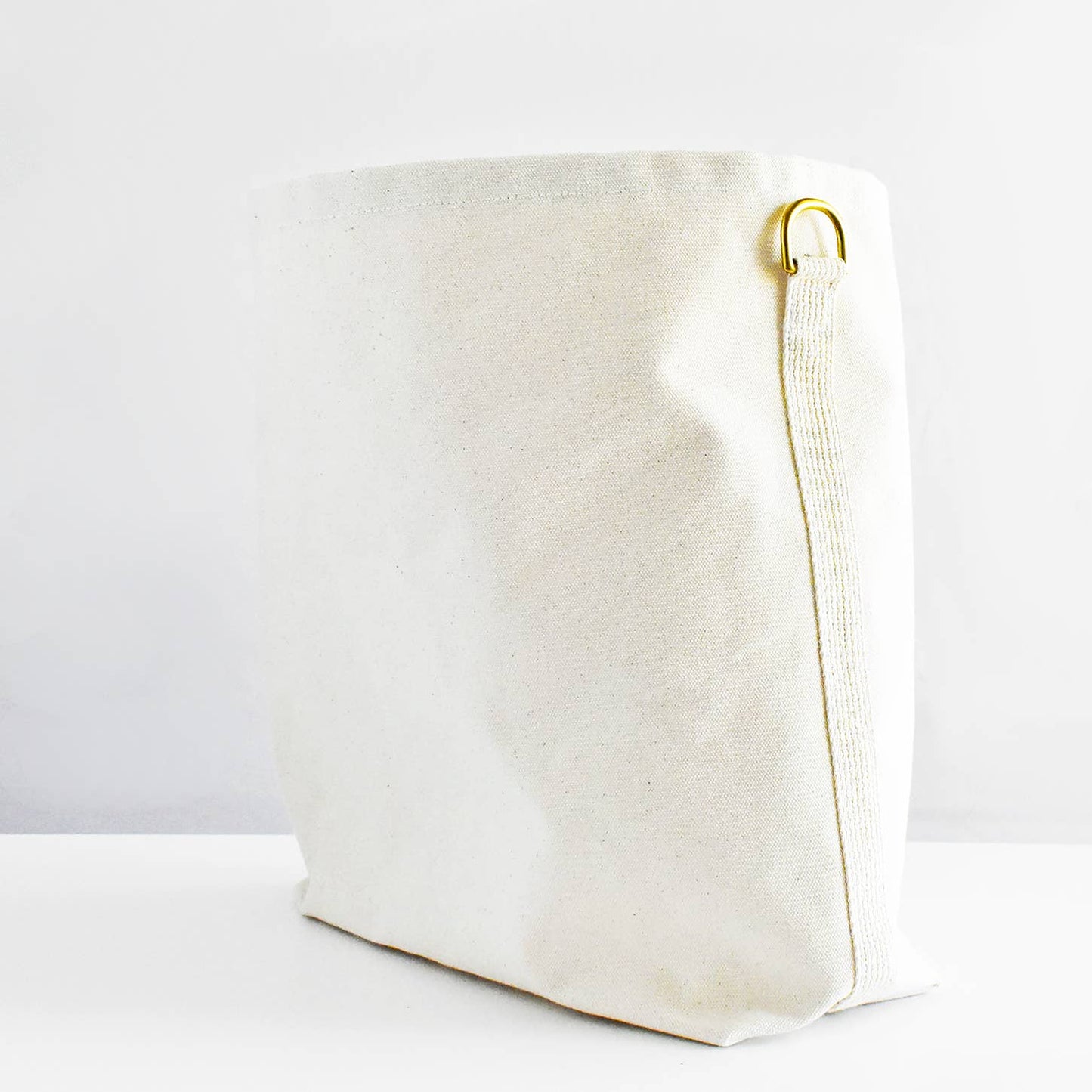 Canvas Tote Bag with Leather Strap - Versatile and Chic