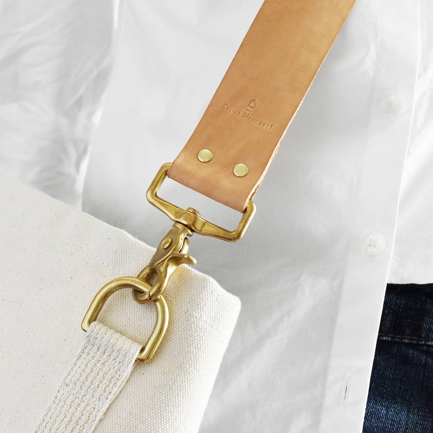 Canvas Tote Bag with Leather Strap - Versatile and Chic