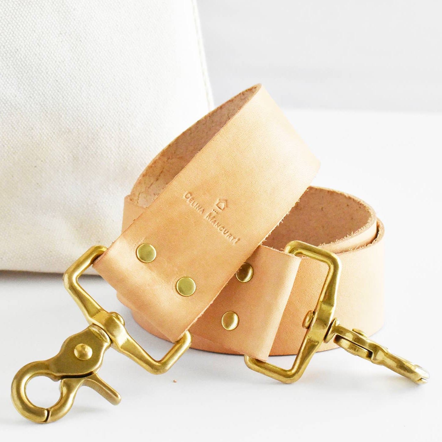 Canvas Tote Bag with Leather Strap - Versatile and Chic