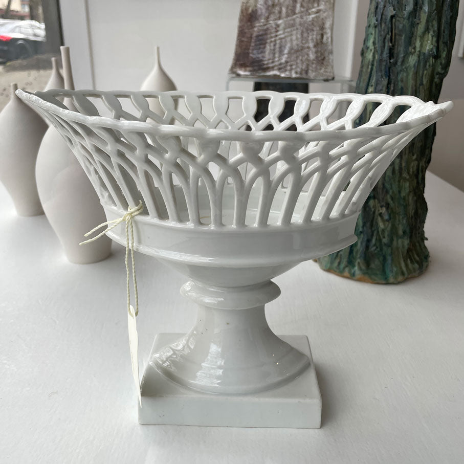 Napoleon III Paris Porcelain White Basketweave Oval Compote